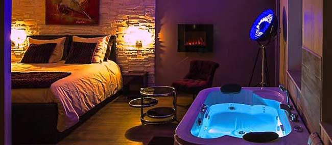 Chambres Avec Jacuzzi Privatif Pour Un Week End En dedans Week-End En Amoureux Avec Jacuzzi Privatif Occitanie