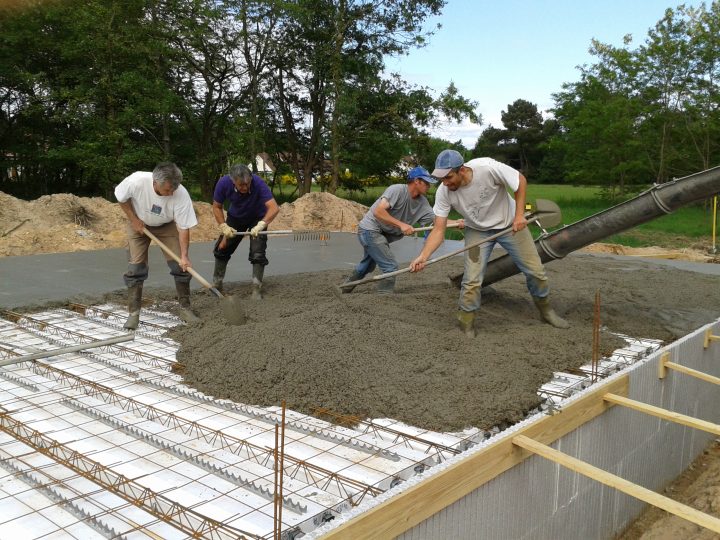 Coulage Dalle + Demi-Niveau Garage – La Construction Des encequiconcerne Dalle Pour Garage