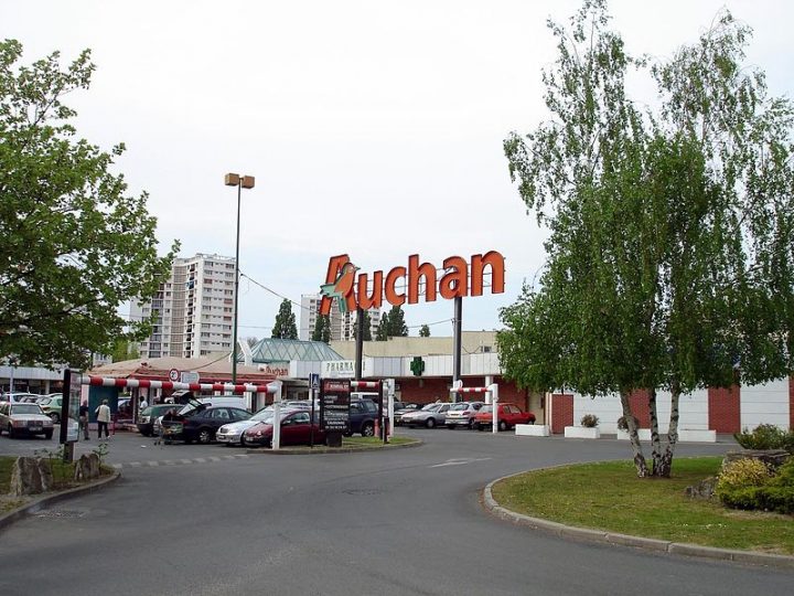 File:soisy-Sous-Montmorency – Centre Commercial Auchan 01 encequiconcerne Auchan Wikipedia