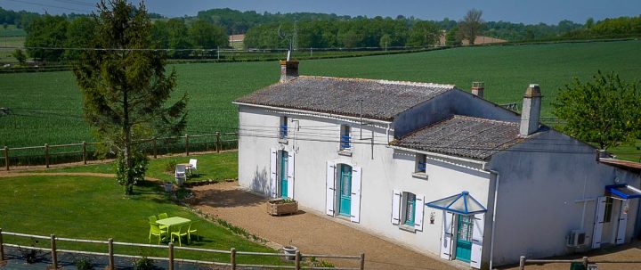 Gite Puy Du Fou 5 Personnes Wifi Vendée Le Revoireau pour Fou Wifi