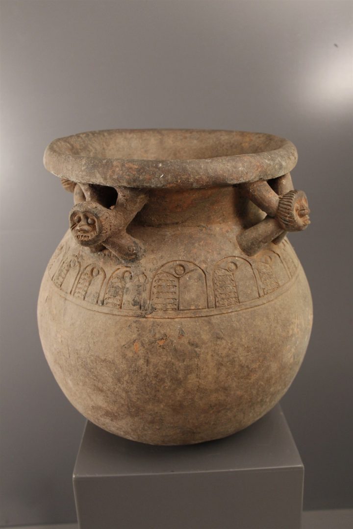 Grande Jarre Okou (5827) – Pots, Jarres, Callebasses concernant Jarre Terre Cuite Grande Taille