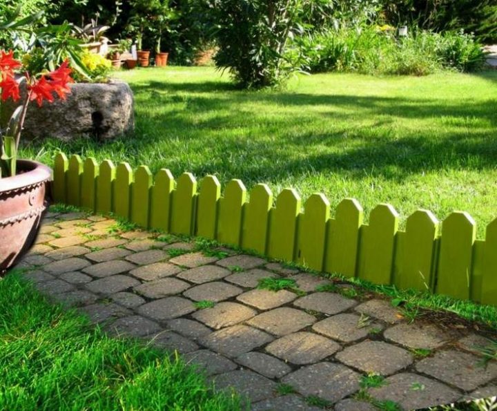 Les 25 Meilleures Images Du Tableau Bordures De Jardin Sur encequiconcerne Bordure Bois Castorama