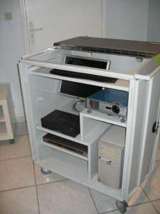 Meuble Informatique Videocompact P2500Hp encequiconcerne Meuble Informatique But