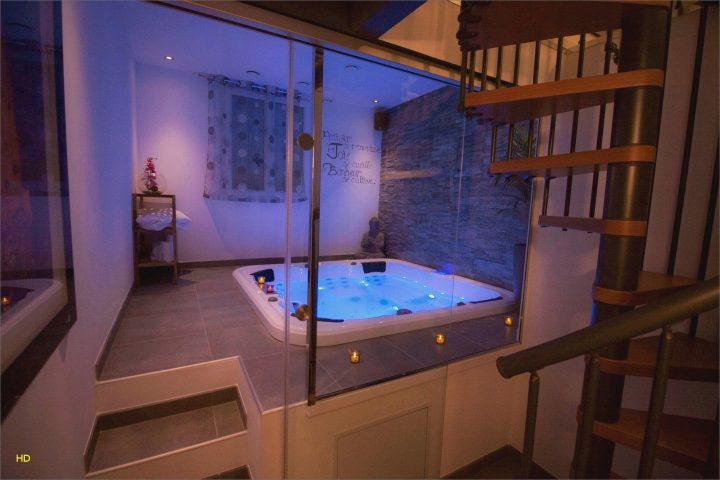 New Hotel Lyon Jacuzzi Privatif | Chambre Spa Privatif destiné Appartement Jacuzzi Lyon