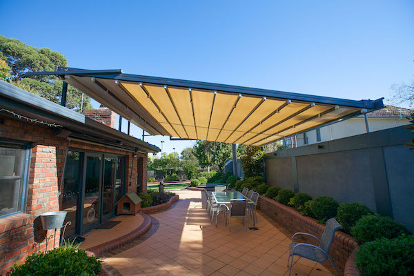 Retractable Verandah Roof Melbourne – Veranda-Styledevie.fr tout Veranda Retractable