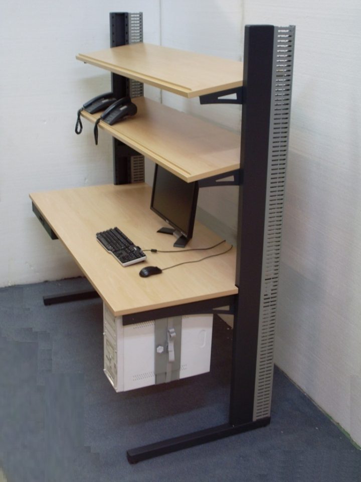 Steelnovel: Station Lan, Mobilier Pour Salle Serveurs intérieur Meuble Informatique But