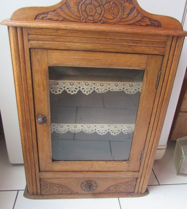 Ancienne Armoire De Toilette Pharmacie En Bois Vitrée dedans Armoire De Toilette Bois