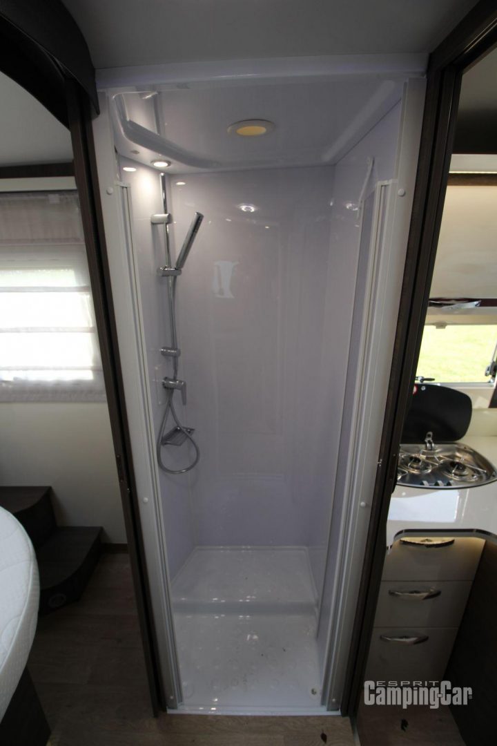 Cabine De Douche Camping Car – 1Stepclinic dedans Cabine De Douche Caravane