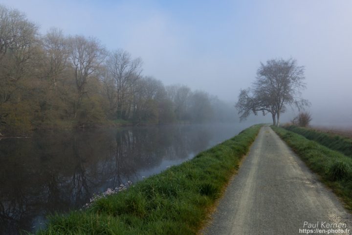 Canal De Nantes À Brest à Chemin De Halage Canal De Nantes À Brest