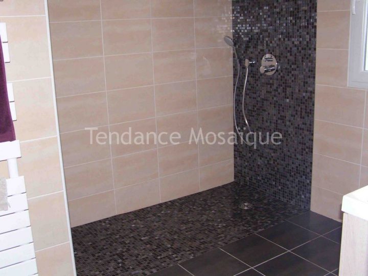 Carrelage Mosaïque Pour Douche À L'Italienne | Salle De Bain pour Mosaique Pour Receveur De Douche