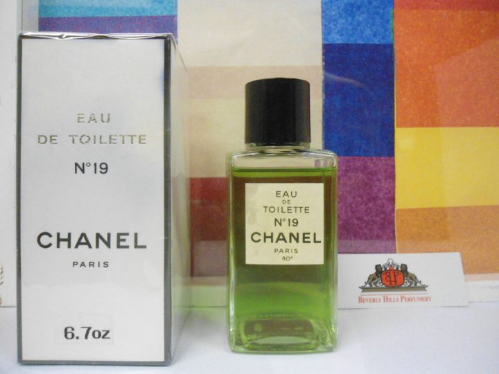 Chanel N 19 Eau De Toilette Splash 6.7 Oz New In Box For pour Eau De Toilette Ou Eau De Parfum