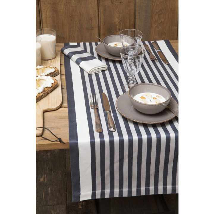 Chemin De Table Blanc Rayé Gris : Acheter Du Linge De Table intérieur Chemin De Table Gris Argenté