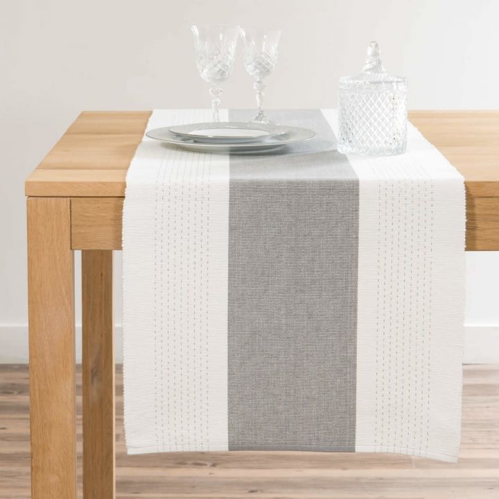 Chemin De Table En Coton Blanc Et Gris L150 Milly encequiconcerne Chemin De Table Design