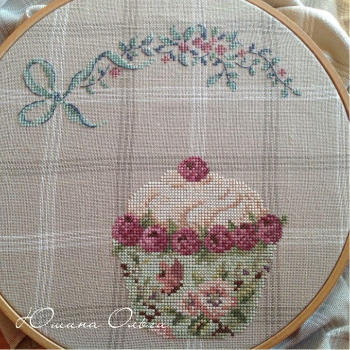 Chemin De Table Patisserie.****** | Cross Stitch Designs encequiconcerne Chemin De Table Design