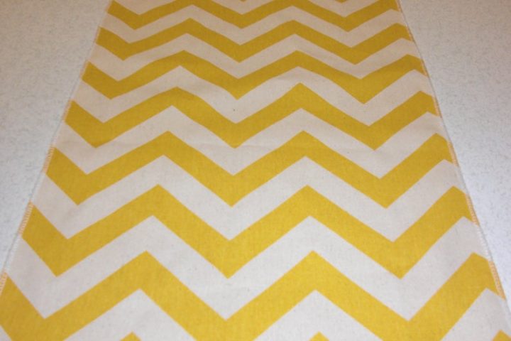 Chemin De Table Pour Le Chevron Jaune 11 X 72 Pouces | Etsy avec Chemin De Table Jaune