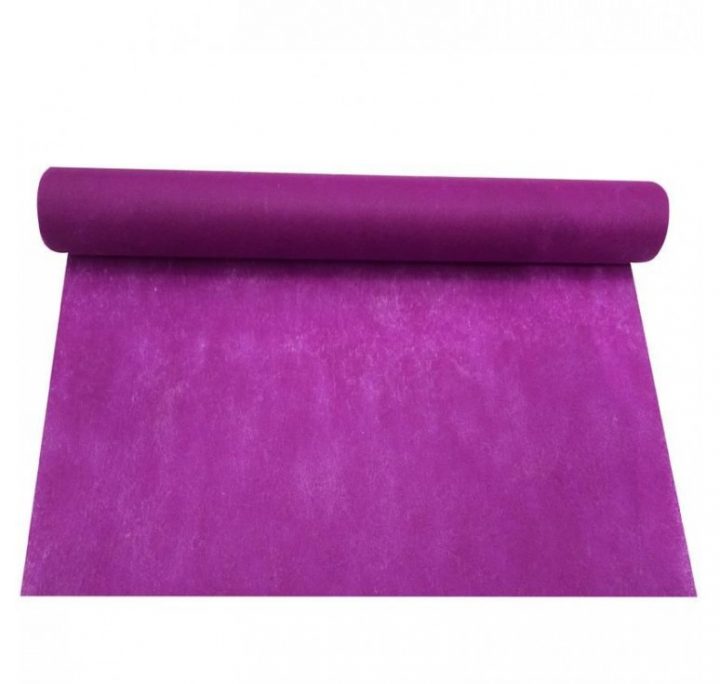 Chemin De Table Violet En Papier Intissé Pour Décorer Une intérieur Chemin De Table Papier