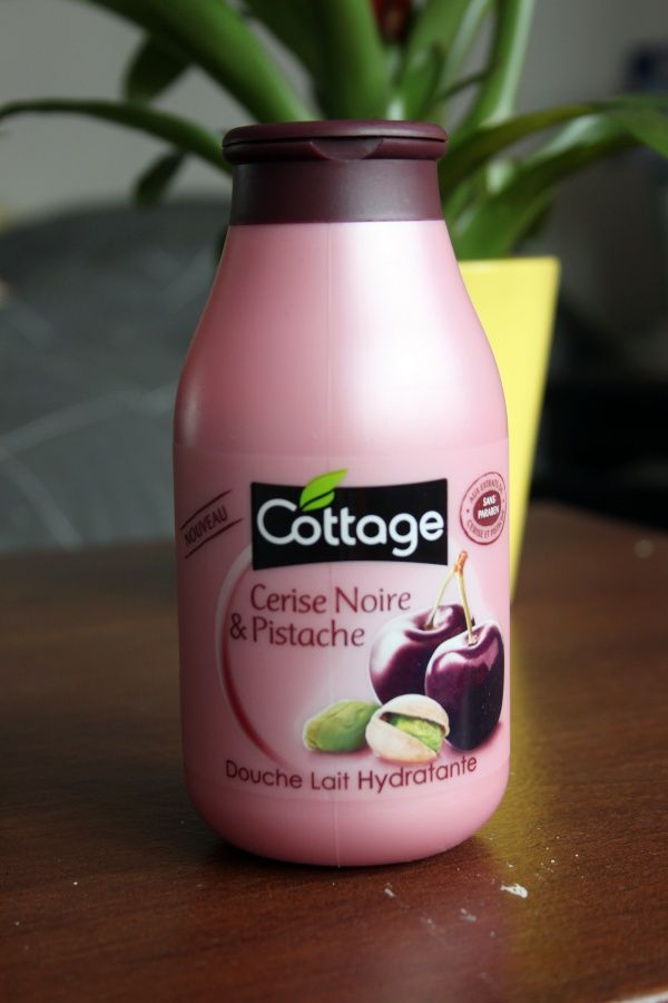 Cottage Douche Lait Hydratante Cerise Noire Et Pistache encequiconcerne Cottage Gel Douche Prix