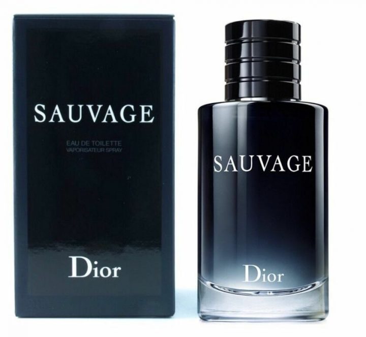 Dior Sauvage By Christian Dior 3.3/ 3.4 Oz/ 100 Ml Eau De avec Eau De Toilette Fleur De Cerisier