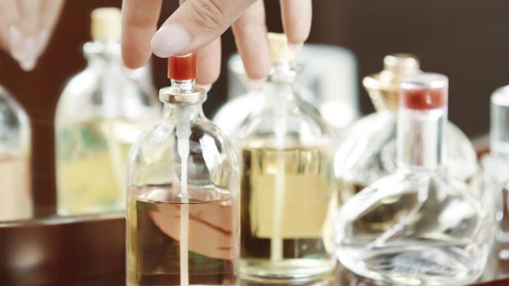 Eau De Toilette, Eau De Parfum, Parfum : Lequel Choisir encequiconcerne Différence Eau De Toilette Et Parfum