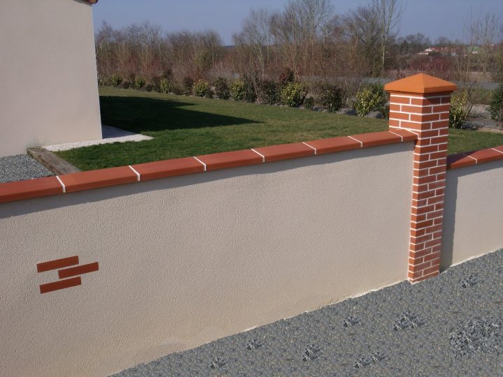 Hermouet Terre Cuite, Briqueterie En Vendée dedans Chapeau De Cheminée Terre Cuite