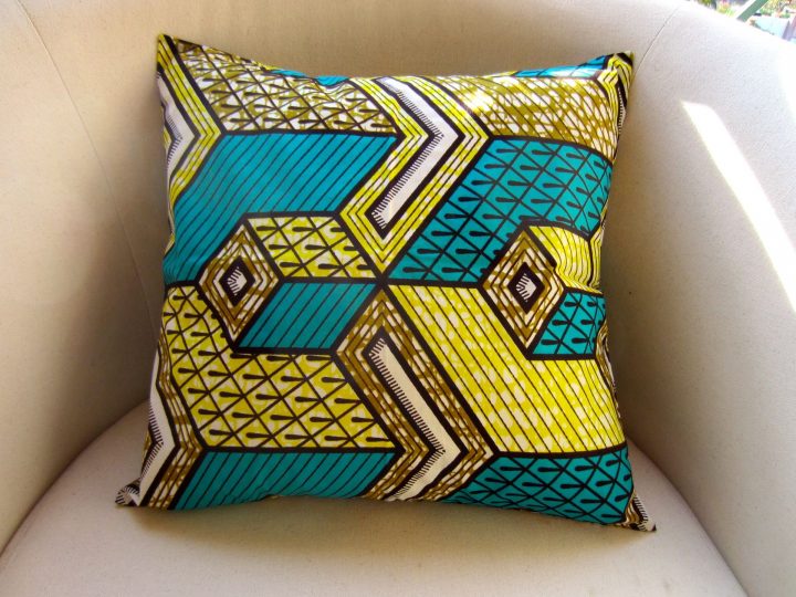 Housse De Coussin En Tissu Motif Africain Wax (Envoi 0 intérieur Rideaux Wax