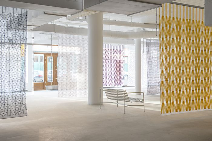 La Nouvelle Collaboration Des Bouroullec Pour Kvadrat pour Rideaux Contemporains