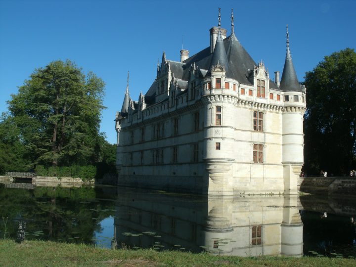 Les Chateaux De La Loire | French Castles, Barcelona tout Saint Algue Azay Le Rideau