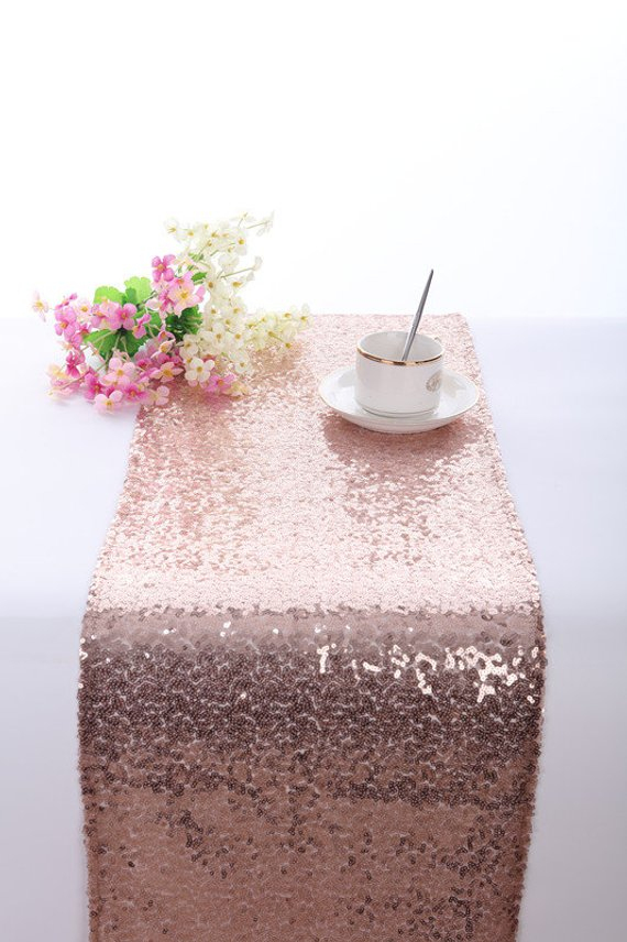 Location Chemin De Table Sequins Or Rose, Rose Gold Rennes dedans Chemin De Table Rose Poudré