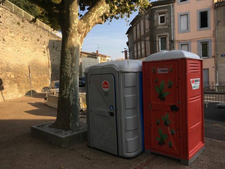 Location De Toilettes Mobiles, Sanitaires Publics Mobiles dedans Location Toilettes Mobiles Prix