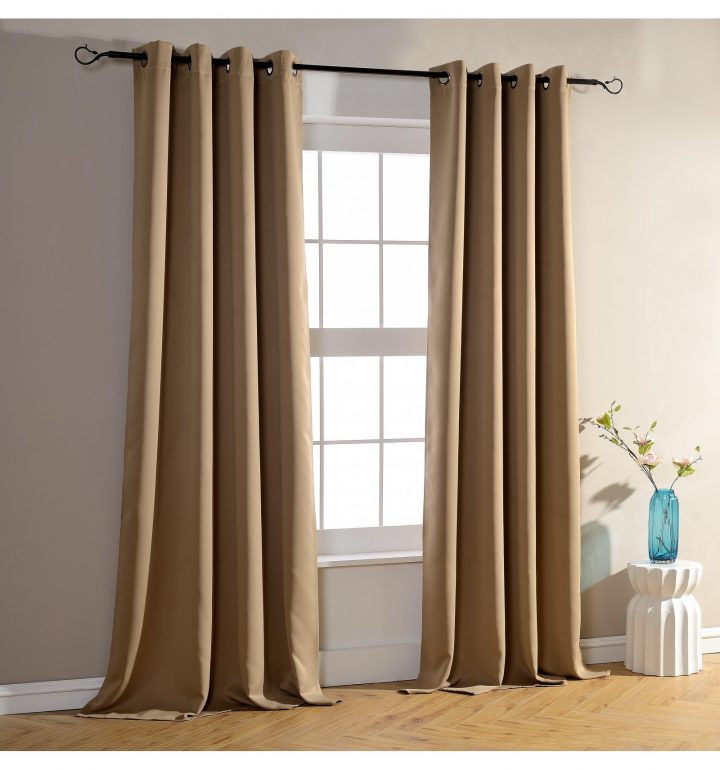 Lot De 2 Rideaux Occultant Taupe Clair 140 X 260 Cm encequiconcerne Rideaux Voilage Ruflette