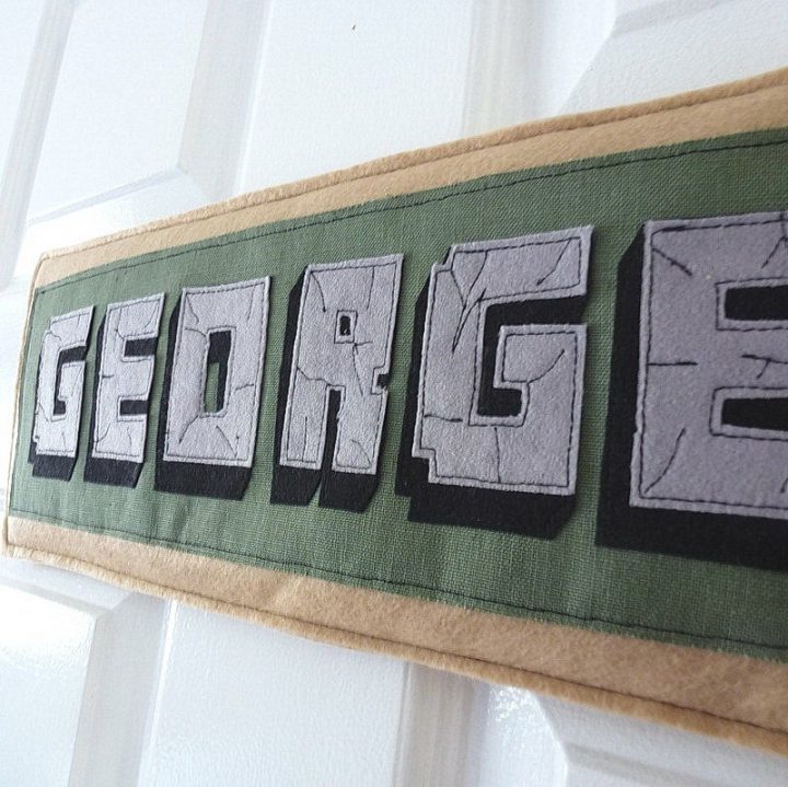 Personalized Kid'S Minecraft Name Plaque Name Banner Door encequiconcerne Rideau Minecraft