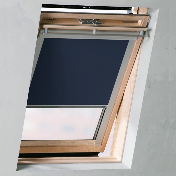 Rideau Velux 114X118 Fenetre De Toit Leroy Merlin Pour concernant Rideau Velux Ikea