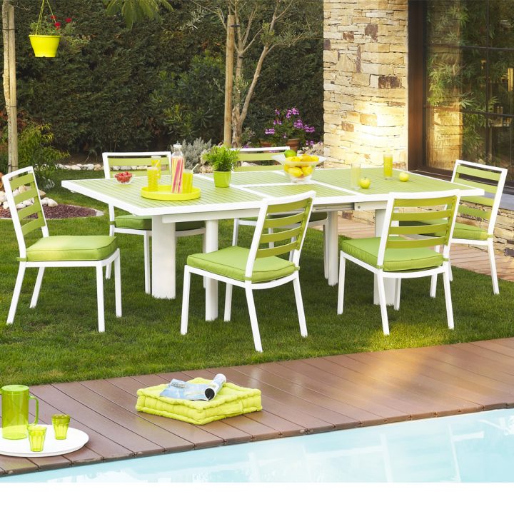 Table De Jardin Avec Chaises à Vima Rideaux