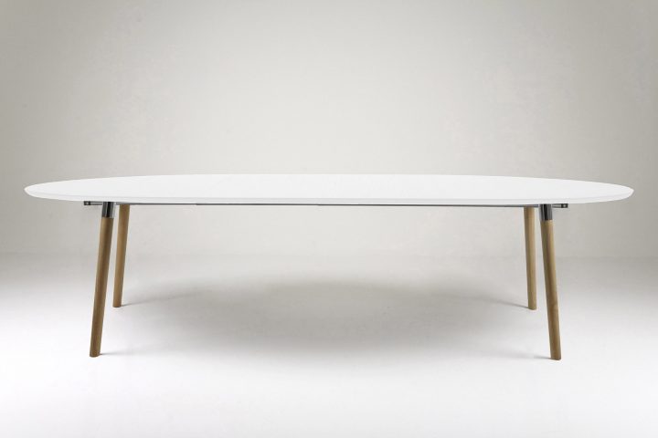 Table Extensible De Style Scandinave Blanc Et Bois – Hellin tout Table De Salle A Manger Ronde Avec Rallonge