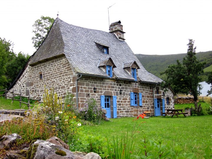 Via Arverna | Chemin De Saint-Jacques-De-Compostelle pour Chemin De Vie 6 Compatibilité