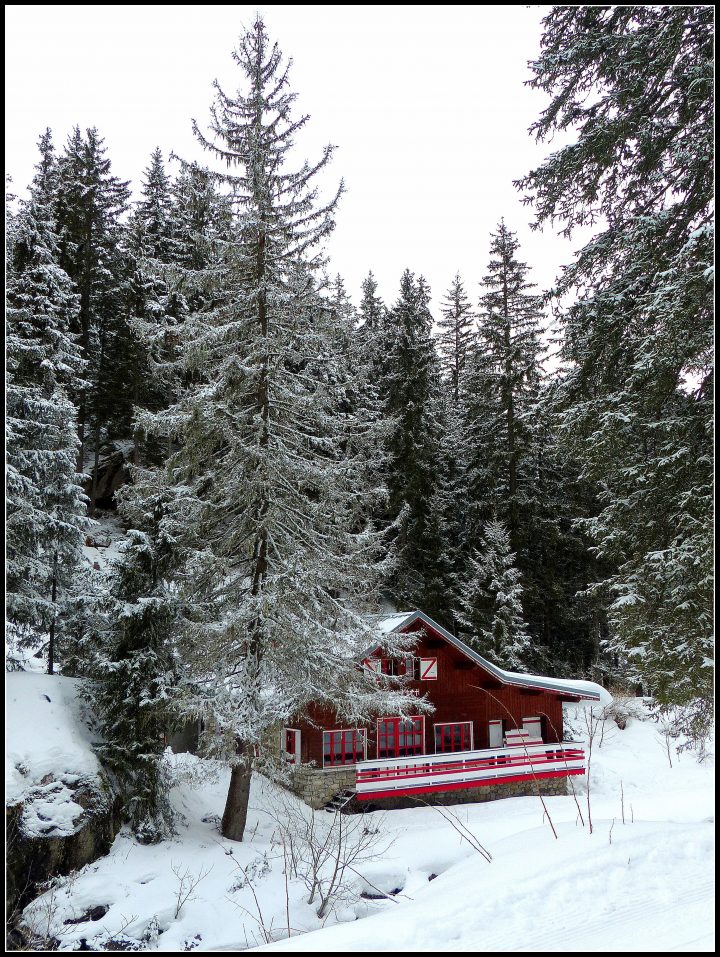 #Chalet #Montagne #Neige (Avec Images) | Pralognan La serapportantà Voilage Style Montagne