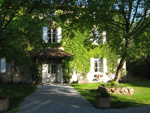 Chambres D'Hotes Berneuil, Le Domaine De Panissac concernant Le Domaine De Panissac