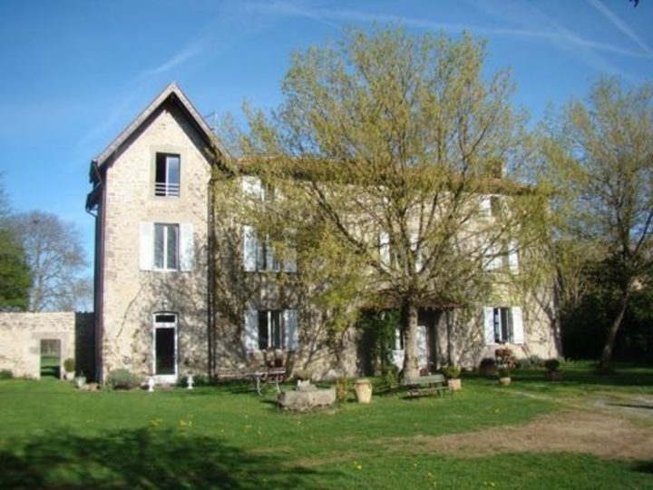 Le Domaine De Panissac : Chambre D'Hote Berneuil, Haute-Vienne encequiconcerne Le Domaine De Panissac