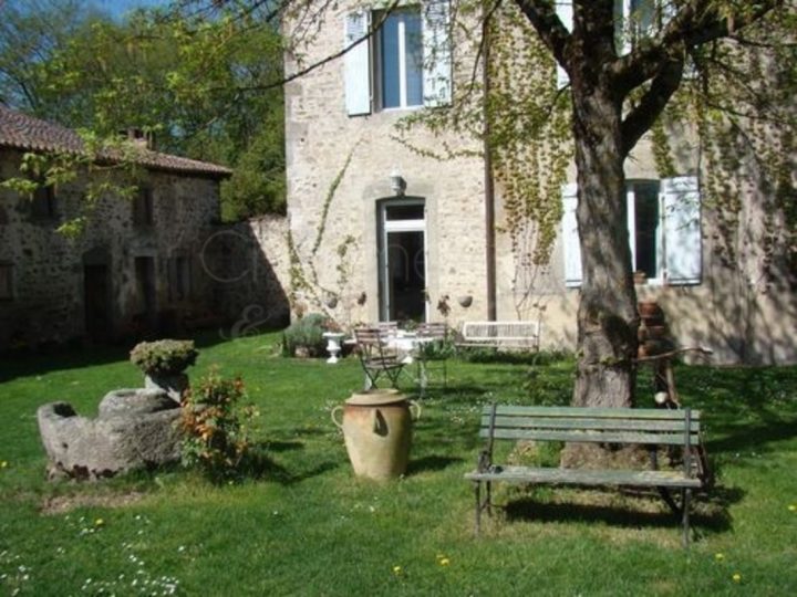 Le Domaine De Panissac : Chambre D'Hote Berneuil, Haute-Vienne encequiconcerne Le Domaine De Panissac