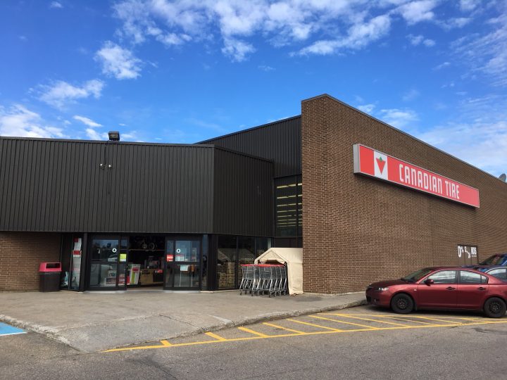 Le Magasin Canadian Tire De La Malbaie Fermé Vendredi Soir encequiconcerne Canadian Tire Pommeau De Douche