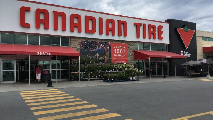 Le Vol À L'Étalage, Un Phénomène Plus Important À Val-D'Or destiné Canadian Tire Pommeau De Douche