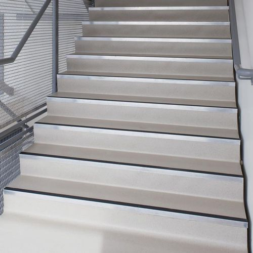 Nez De Marche En Aluminium – T67 Alu – Gerflor – Contract tout Nez De Marche Alu Castorama