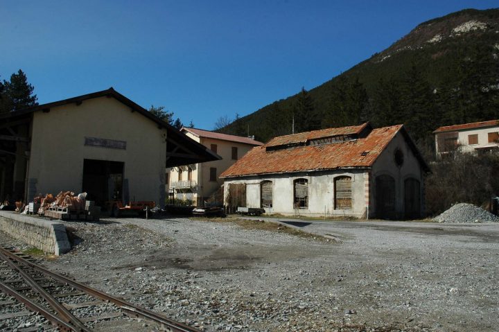 Forum-Train.fr • Afficher Le Sujet – Chemins De Fer De dedans Gare Des Chemins De Fer De Provence