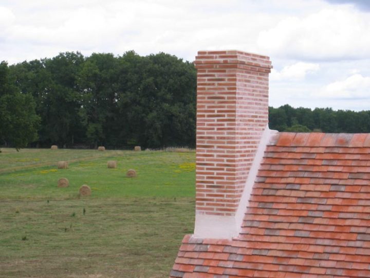 Rénovation Et Construction De Cheminée Contemporaine Et encequiconcerne Souche Cheminée