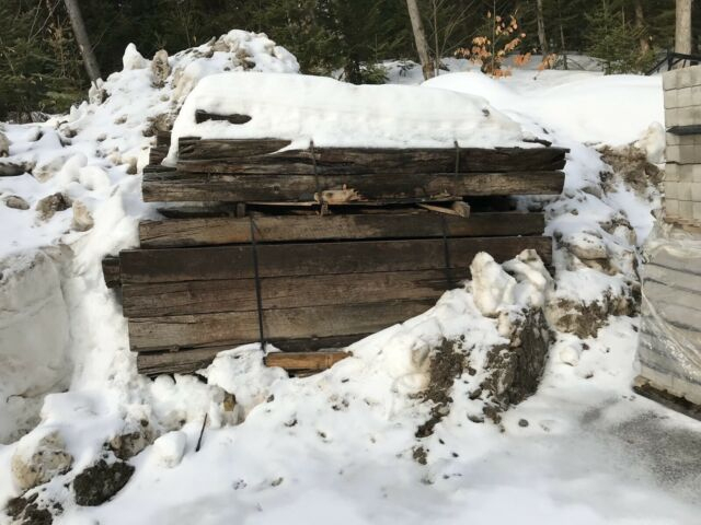 Tail De Chemin De Fer / Poutre De Bois / Beam / Traverse avec Poutre De Chemin De Fer