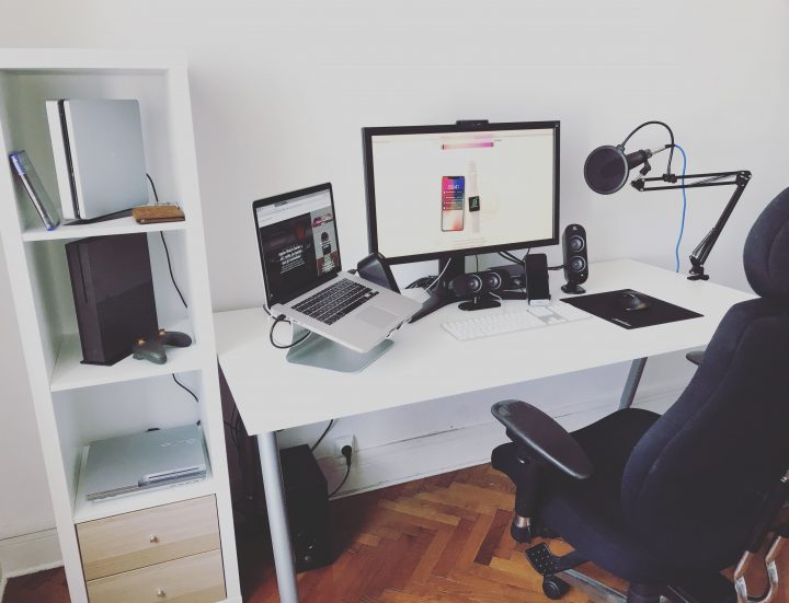 François-Rémi Setup 2017 Minimal Setup | Bureau, Coin Bureau encequiconcerne Bureau Gamer Coin