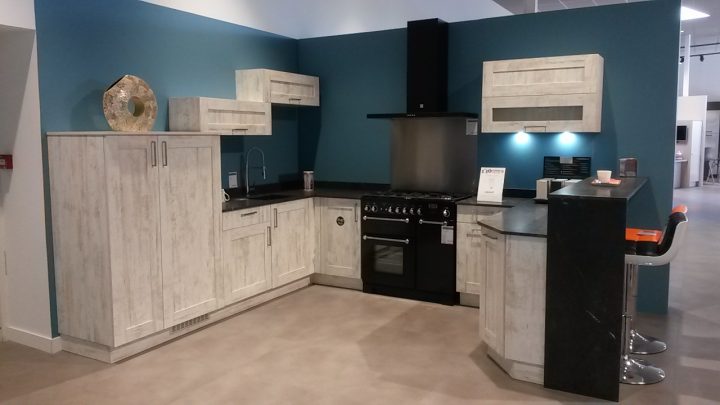 Magasin De Cuisine Basse Goulaine : Cuisiniste Meubles serapportantà Leclerc Meuble Basse Goulaine Électroménager