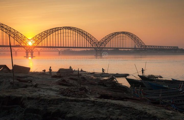 fluss in myanmar