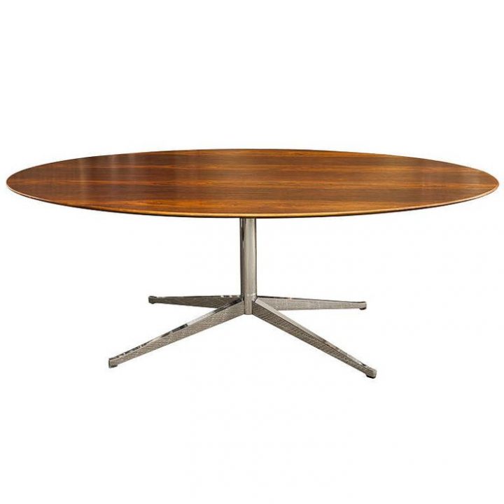 Florence Knoll Brazilian Rosewood And Chrome Oval Table concernant Table Florence Knoll Roche Bobois