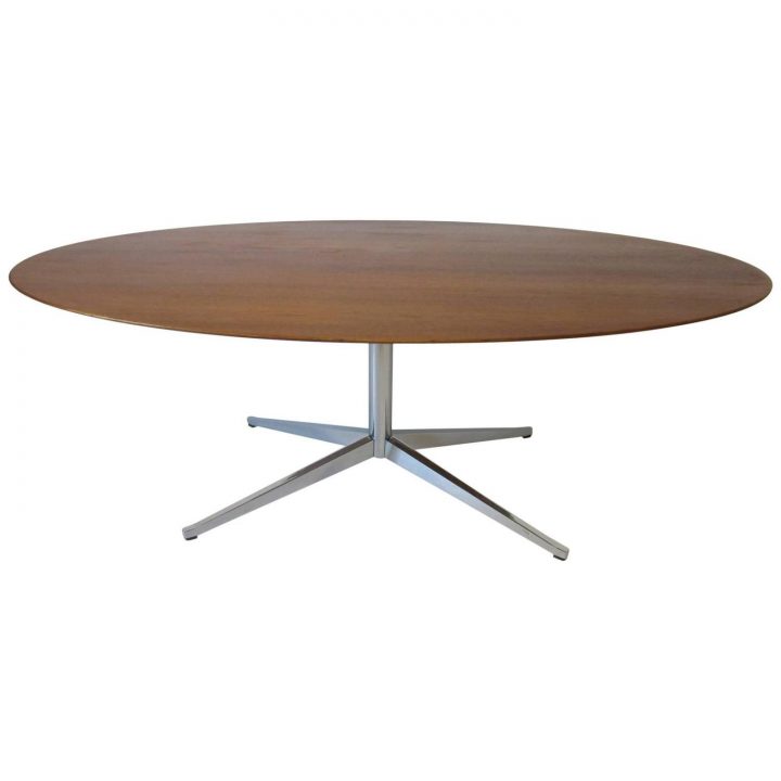 Florence Knoll X Based Walnut Oval Dining Or Conference encequiconcerne Table Florence Knoll Roche Bobois